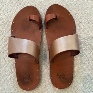 Beek  finch  Sandals